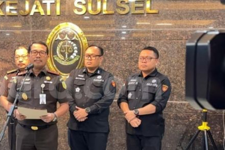 Update Kasus Korupsi Bibit Nanas: Eks Pj Gubernur Bahtiar Kembali Diperiksa Kejati Sulsel