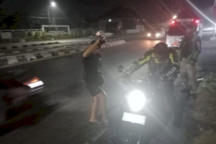 Kecelakaan Lalu Lintas di Flyover Waru Sidoarjo Memakan Korban Jiwa, Pihak Kepolisian Masih Selidiki Penyebabnya