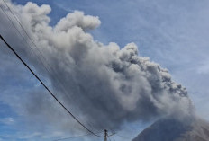 Update Kondisi Gunung Sinabung Pasca-Meletus 3.500 Meter, BNPB Imbau Wisatawan Waspada